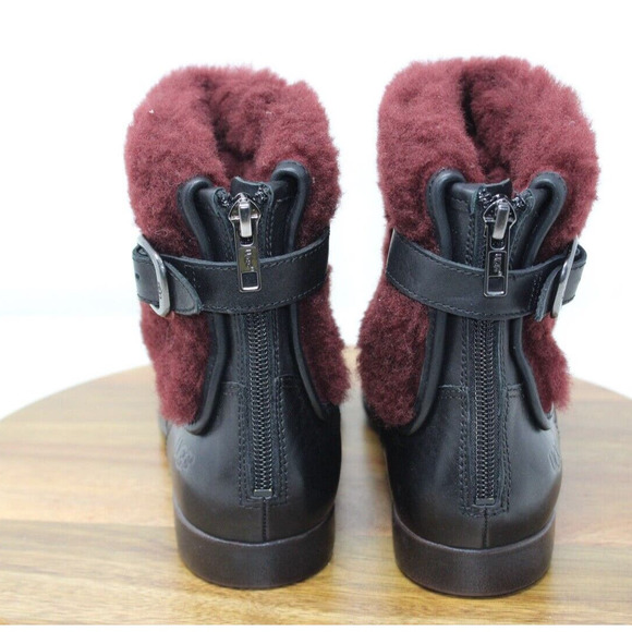 UGG Australia Women's Black Leather Burgundy Sheepskin Foldover Boots‎ Size 7.5 - Picture 6 of 12